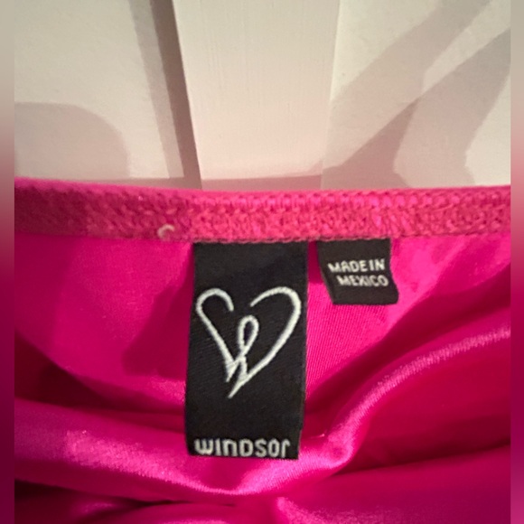 Windsor Cutout High Slit Satin Formal Dress Hot Pink Size Small Worn Once! - Picture 5 of 6